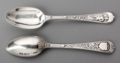 Victorian Silver Private Pattern Halberd Teaspoons (set of 6) and Sugartongs - Elkington - Tudor Men & Women